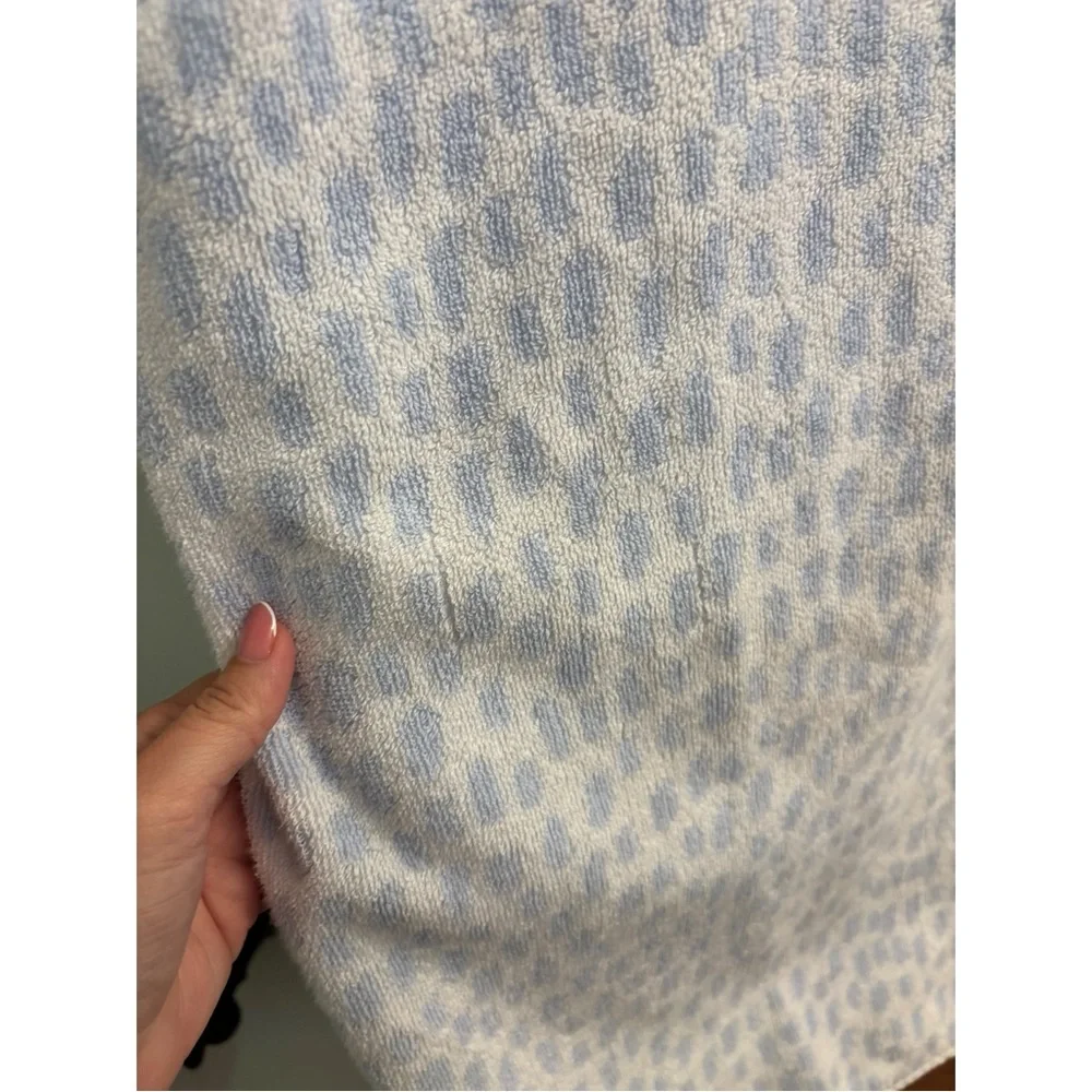 Weezie Short Plush Robe - M Blue Millie - Picture 8 of 11